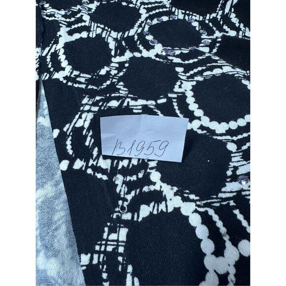 Designers Originals Bohemian Black Print Light Cardigan 3 Buttons Size 1X - Picture 12 of 12